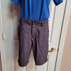 BARGAIN!! Hurley size 31 men's board/casual shorts.